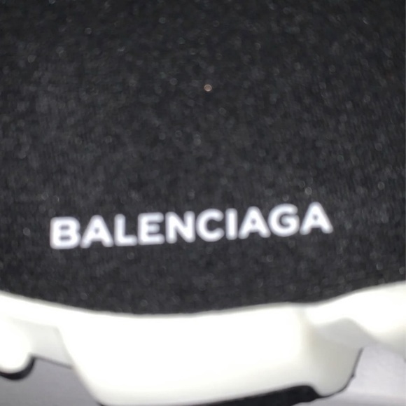 COPY - Balenciaga’s - Picture 5 of 7